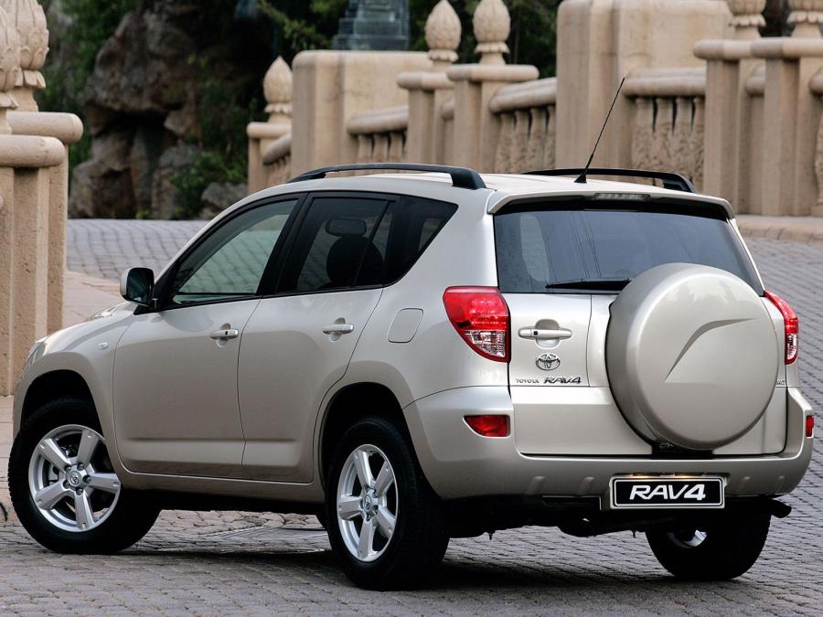  Toyota RAV4 2006 года  (ZA) (фото 7 из 21)